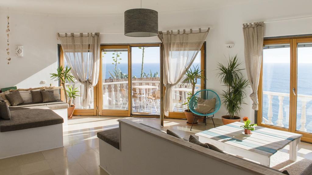 Laneez Ericeira Surf House Hostel Exterior photo