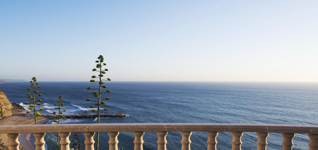 Laneez Ericeira Surf House Hostel Exterior photo